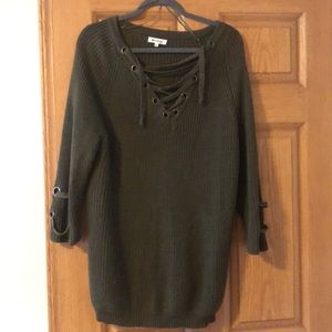 Dark forest green sweater!